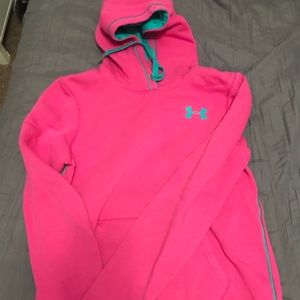 Under armour sweatshirt